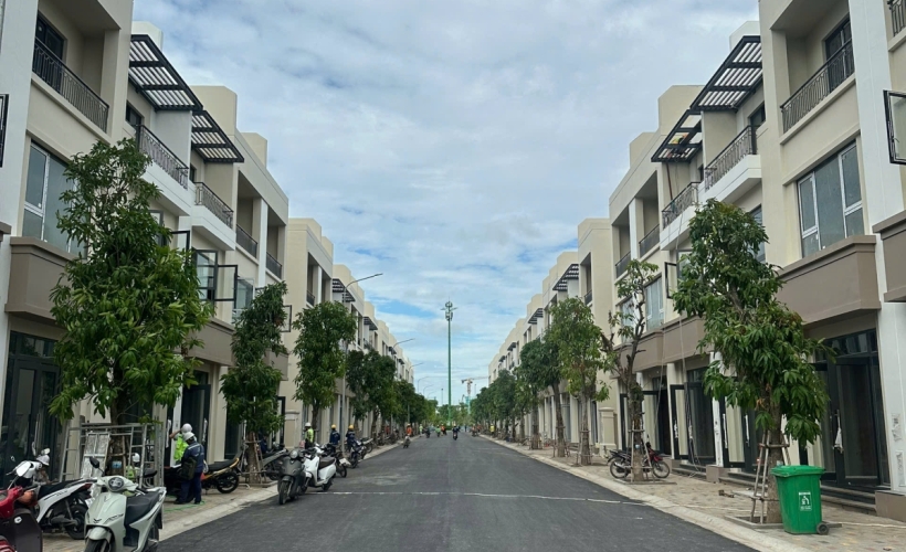 Tiến độ Vinhomes Green City