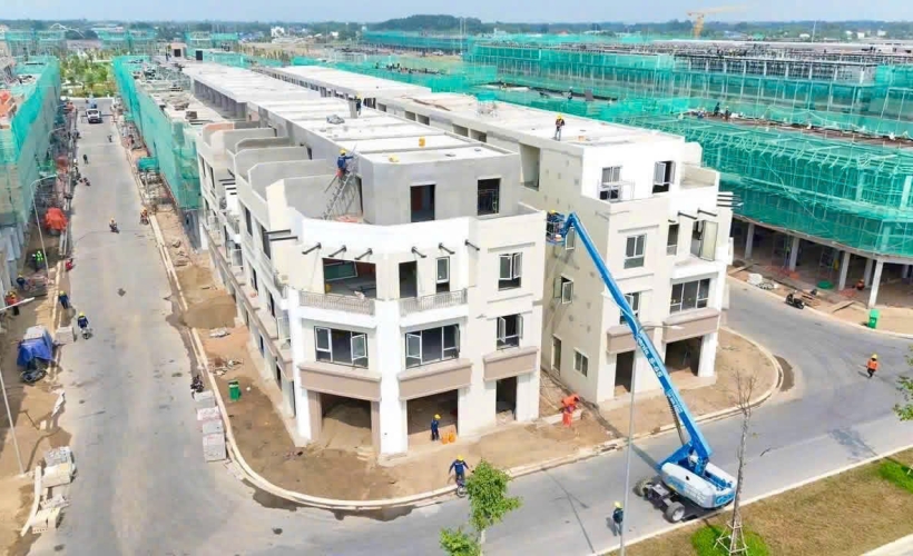 Tiến độ Vinhomes Green City